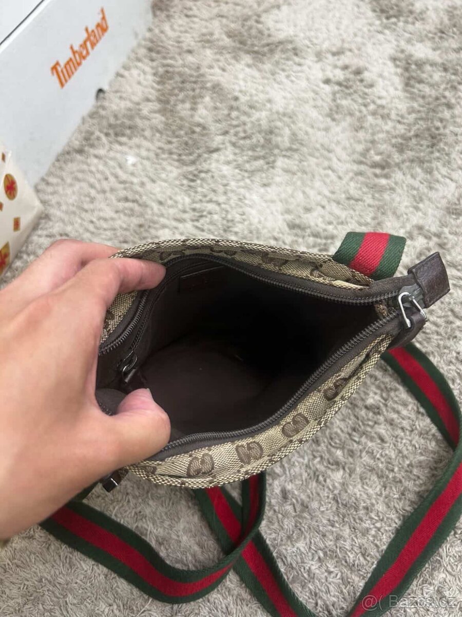 Gucci bag - 3