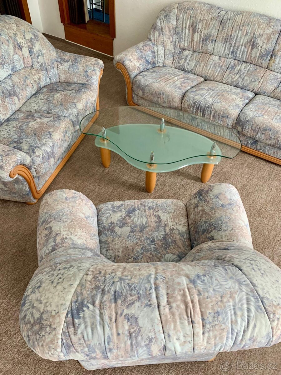 Sedací souprava s konferenčním stolkem - 3