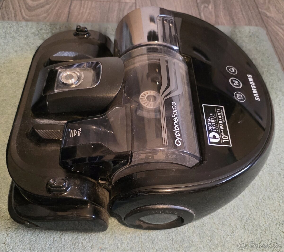 Robotický vysavač Samsung - 3