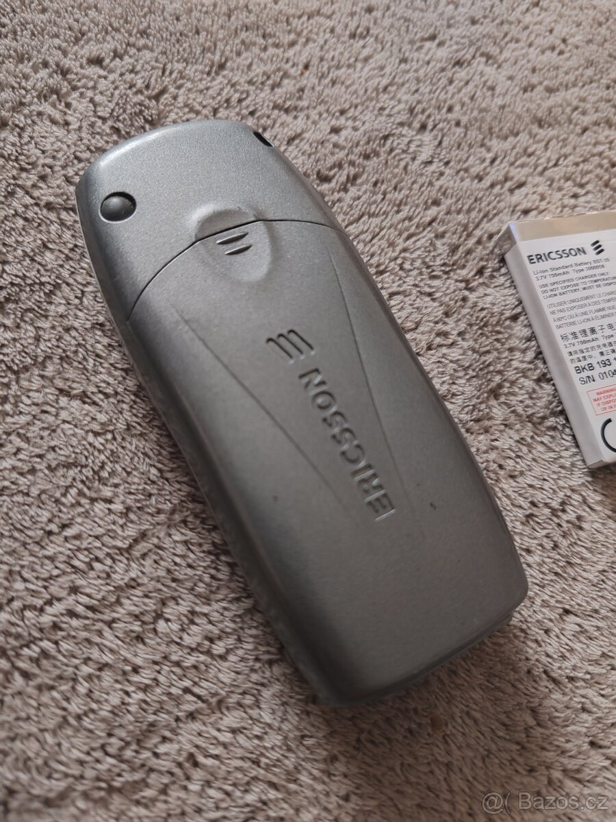 Ericsson R600 - RETRO - 3