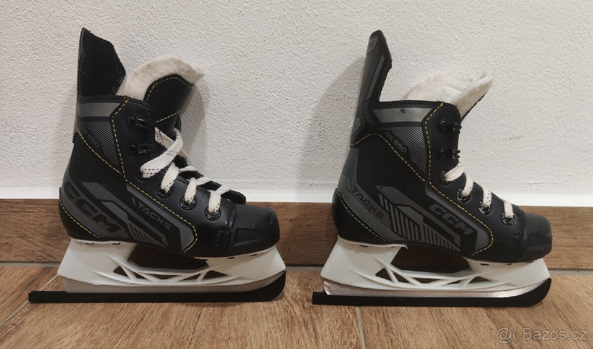 Dětské brusle CCM - 3