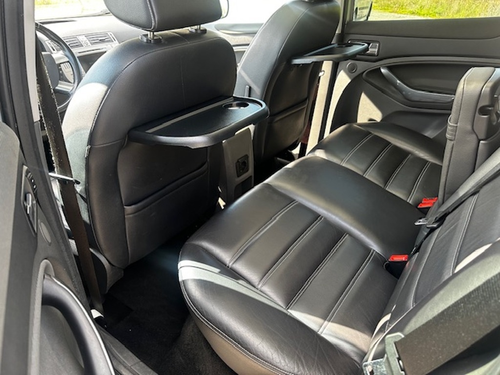 Ford Kuga 2.0TDCi 4WD, r.2008, serviska, STK,klima - 3