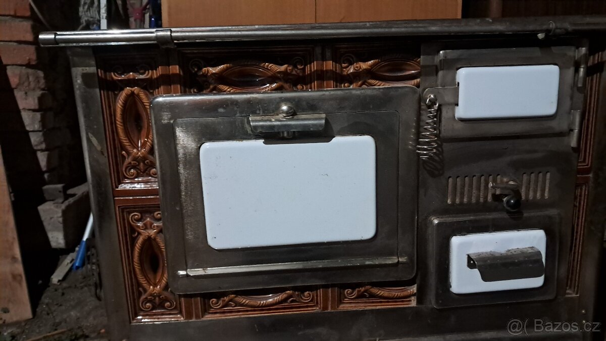 kachlový sporák vysočanka K3 - 3