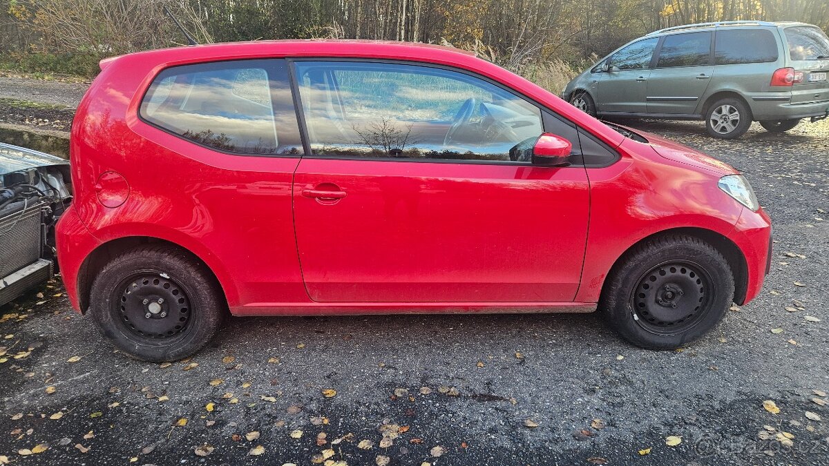 VW UP 1.0MPI 82TIS KM - 3