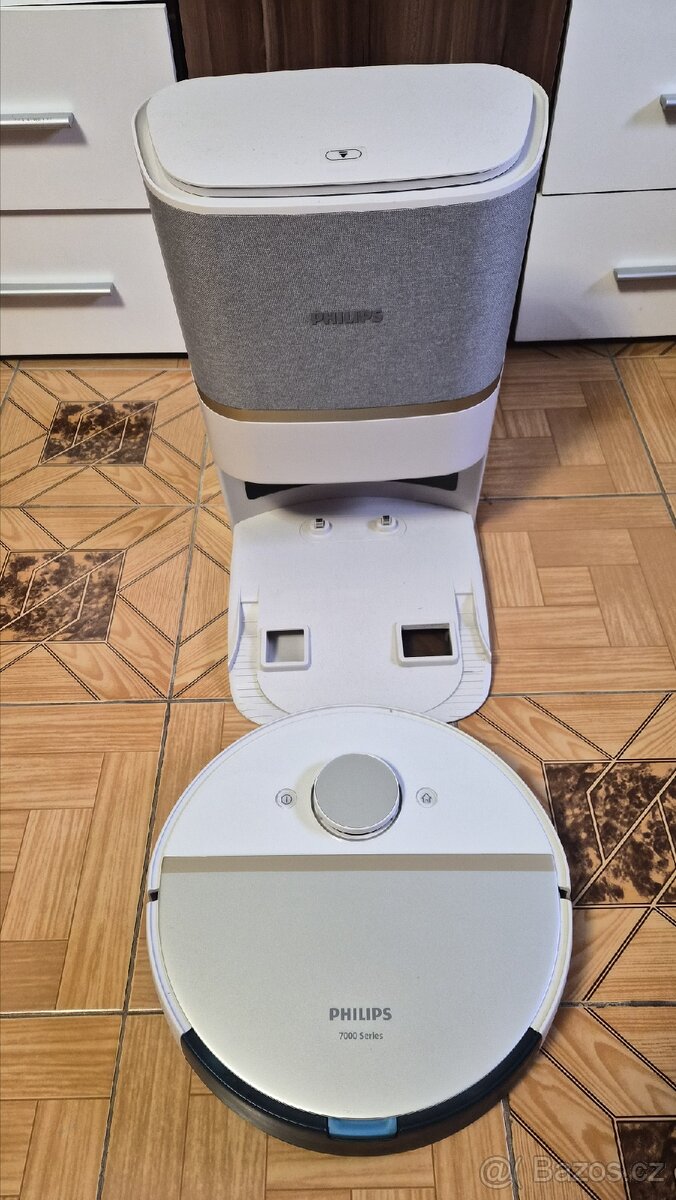 Robotický vysavač a mop Philips 7000 - 3