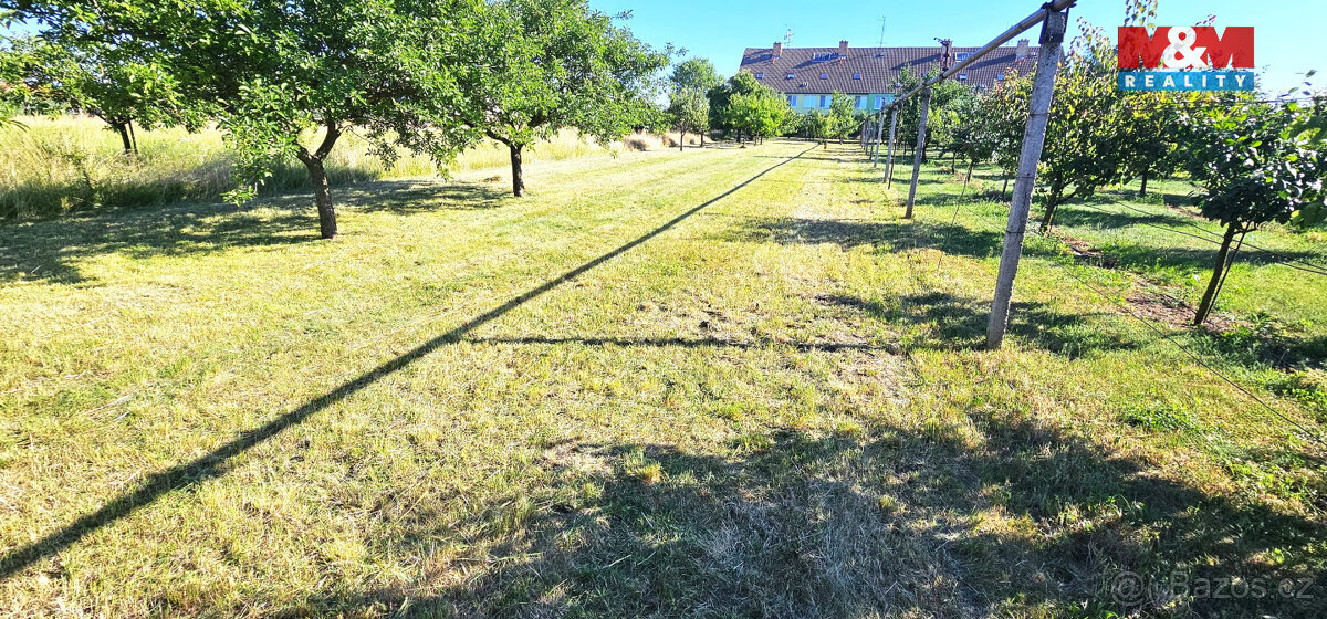 Prodej pozemku k bydlení, 892 m², Hrádek - 3