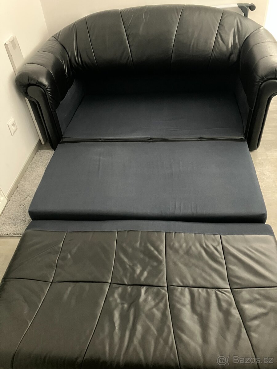 Kožená rozkládací sedačka - 3