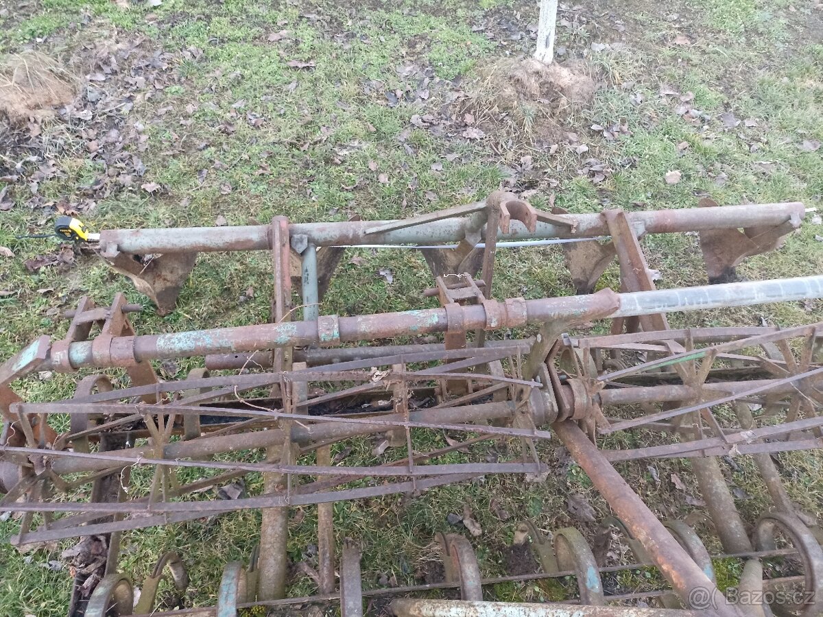 Prodám Pospěch a radkovač na brambory - 3