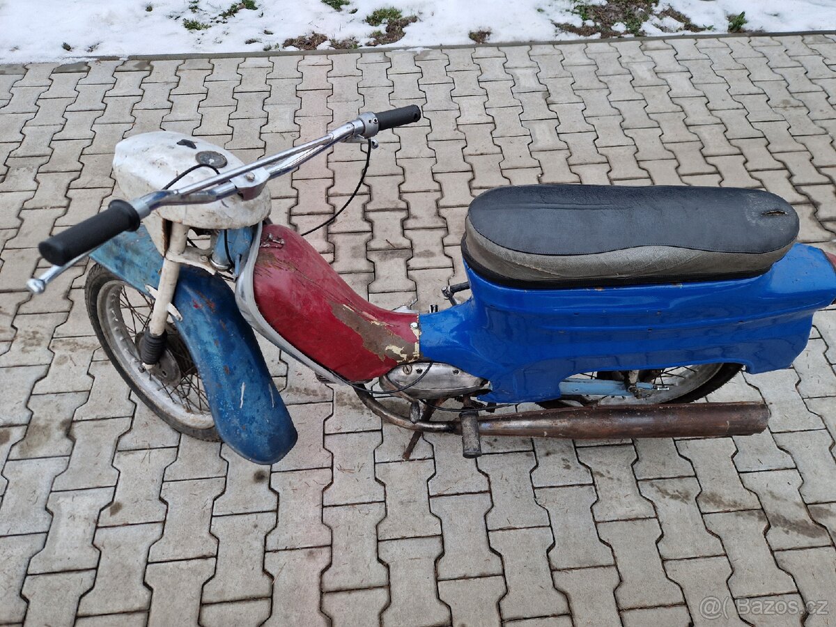 Jawa pionýr 50 - 3
