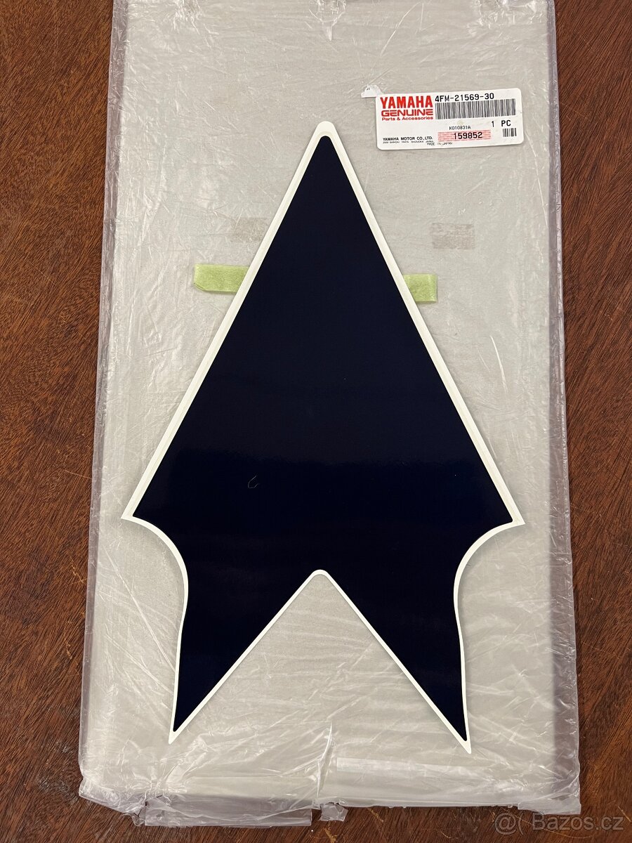 Yamaha YZF 750 R - 3