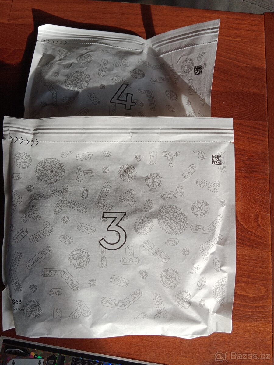 Lego TECHNIC 42153 - 3