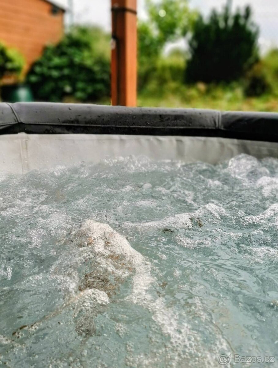 Pěnová vířivka NETSPA Octopus - 3