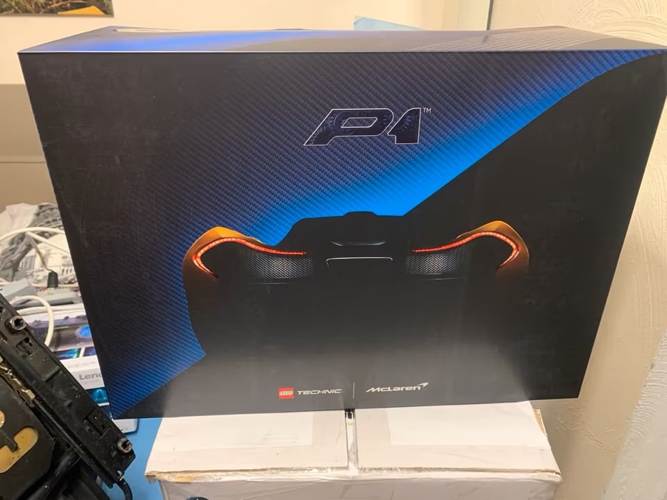 LEGO Technic 42172 McLaren P1 - 3
