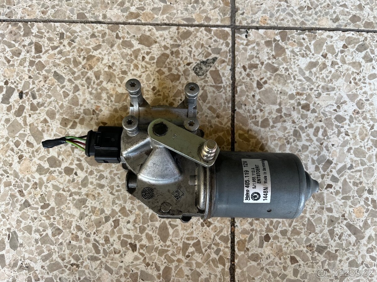 Motorek stěračů Fabia II - 3