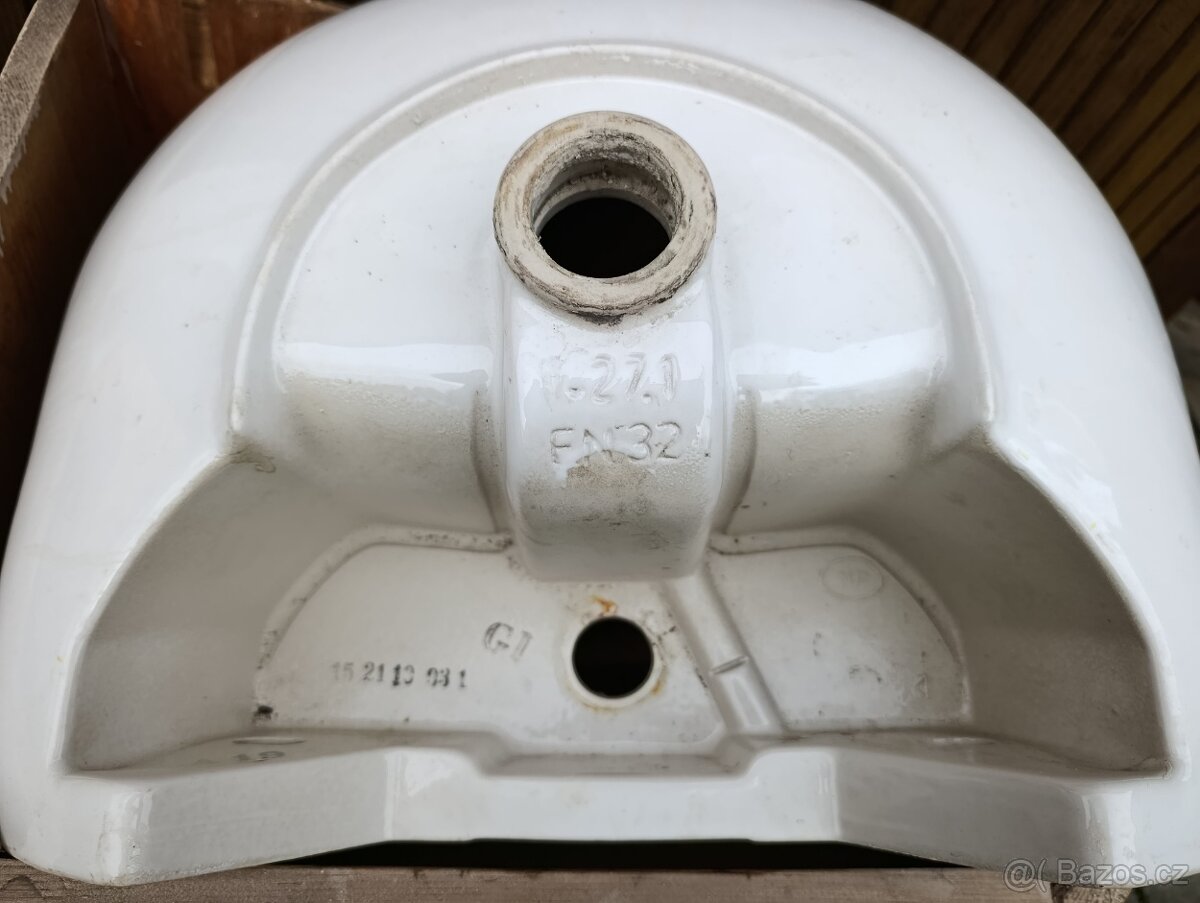 Litinové umyvadlo - 3