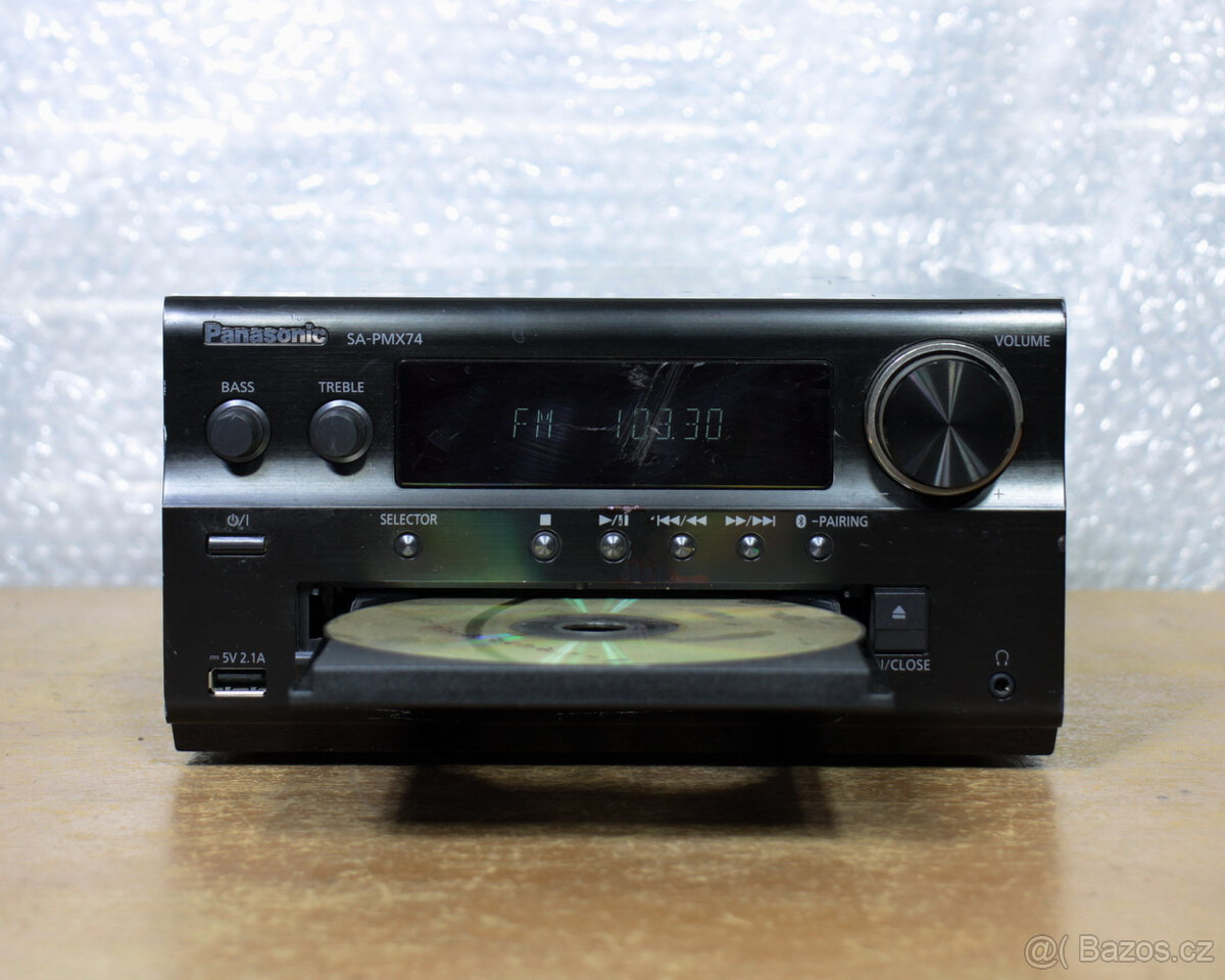 Stereosystém s CD Panasonic SA-PMX74. - 3