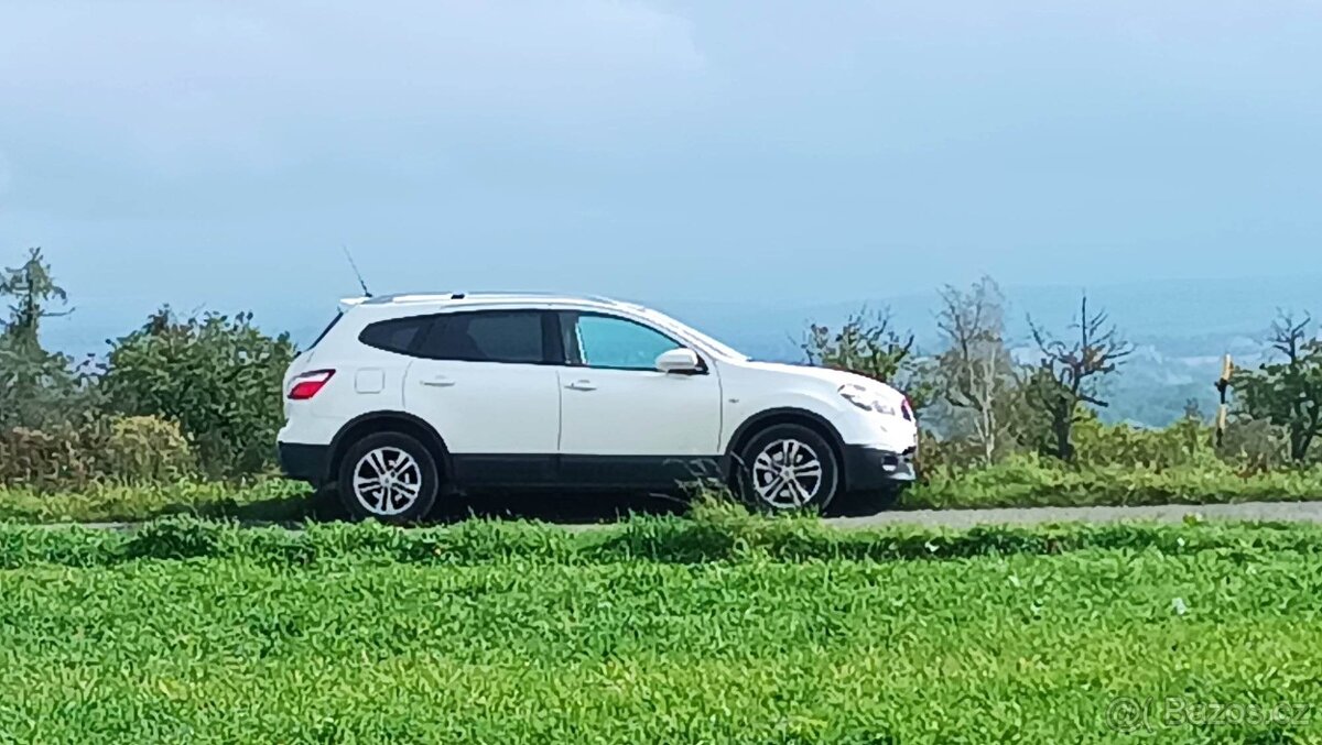 Nissan Qashqai+2 - 3
