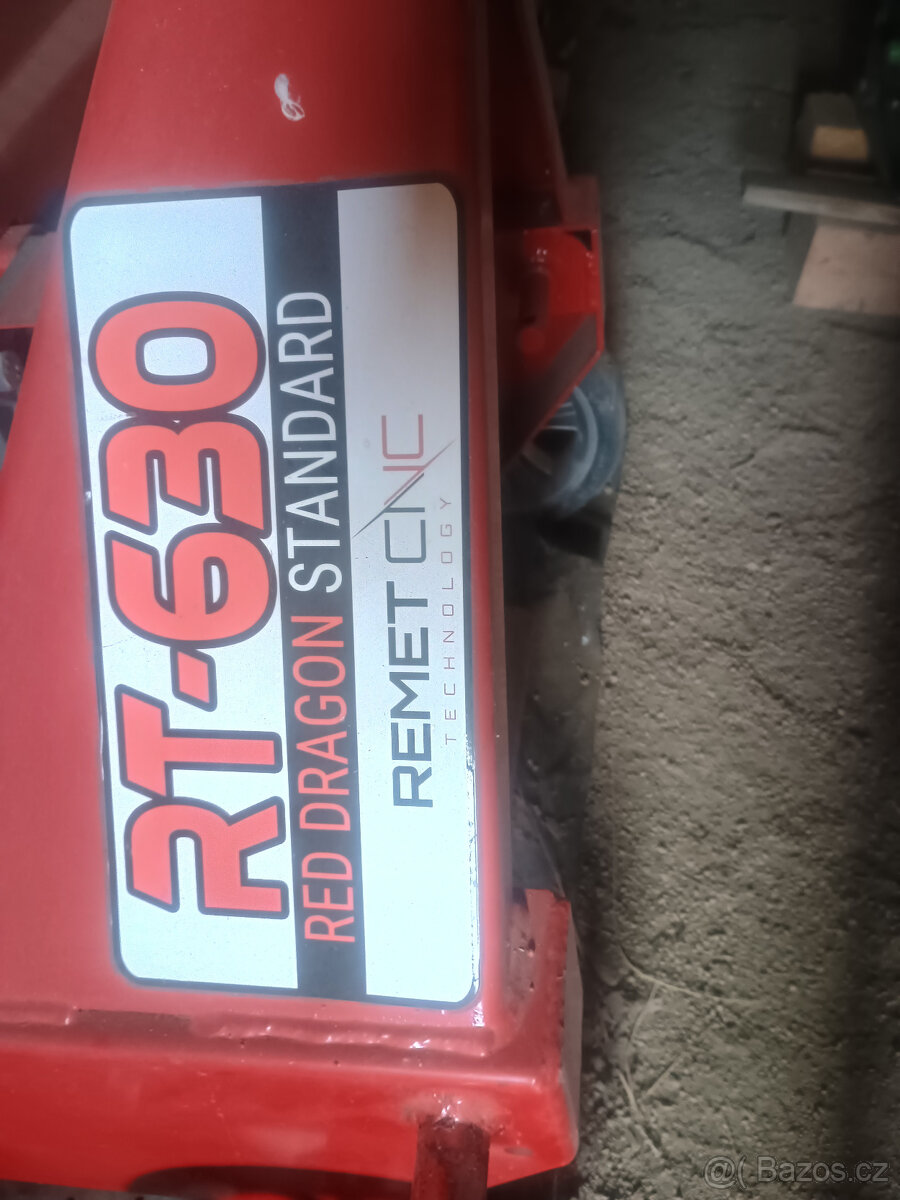 Štěpkovač RT 630 - 3