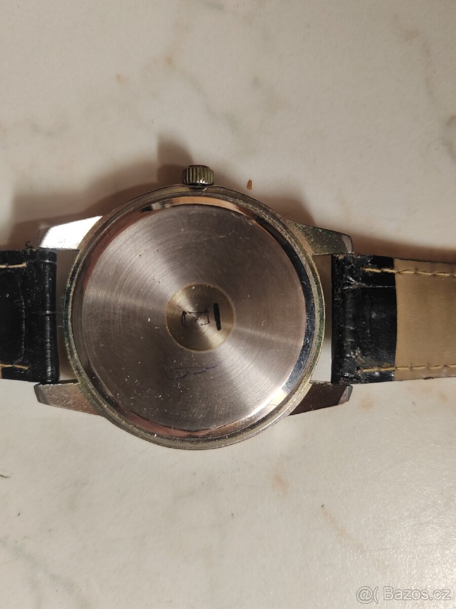 Starý retro hodinky - 3