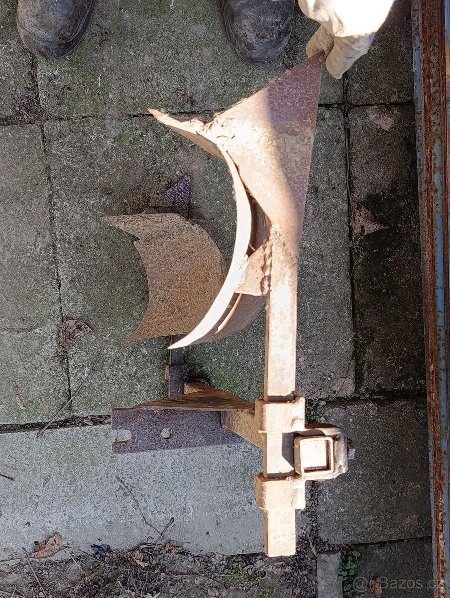 Tera Vari domácí hrobkovací radličky - 3