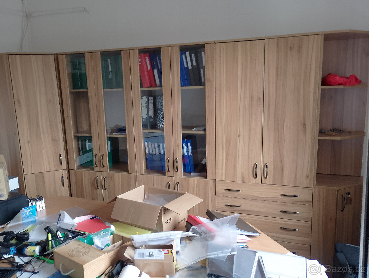 Kancelářský nábytek do pracovny obývací stěna - 3