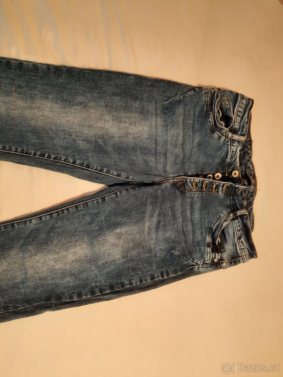 Džíny - 3