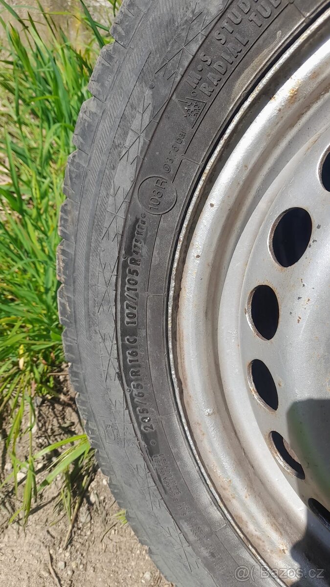 Kola Vw Transporter - 3