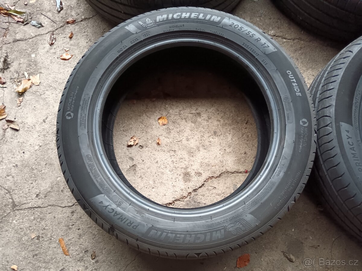 Michelin Primacy 4 205/55 R17 letní - 3