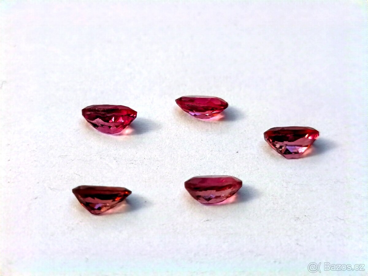 Turmaliny-lot-2,18 ct. - 3