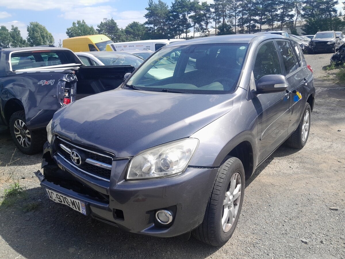 Toyota Rav4 2,2 D-4D 150 4X4 - 3