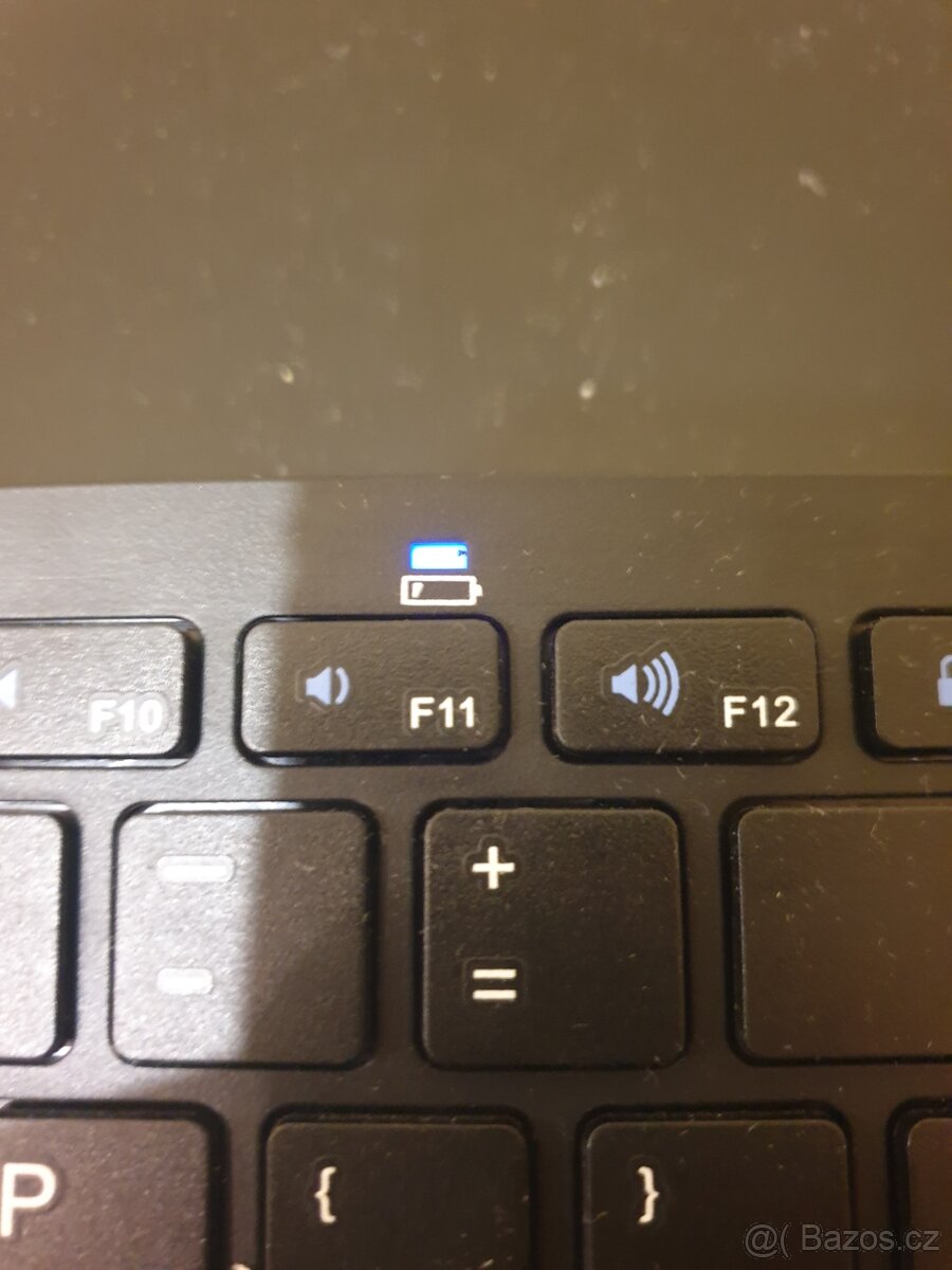 Bezdrátová Bluetooth klávesnice (BK 3001) - 3