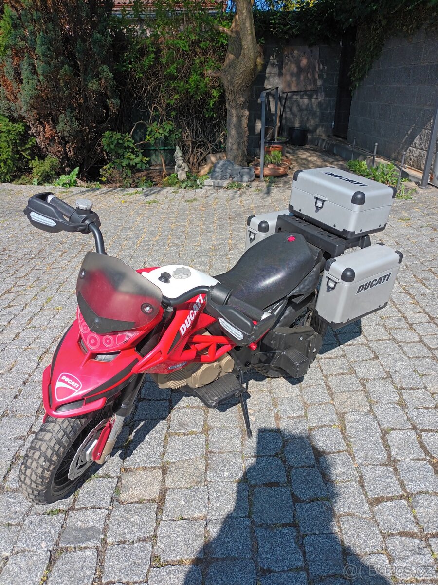 Dětská elektrická motorka Ducati - 3