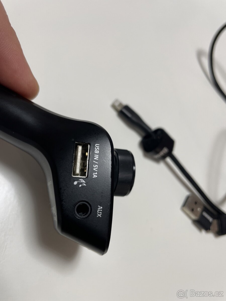 autonabíječka XBLITZ X300 Pro FM transmitter - 3