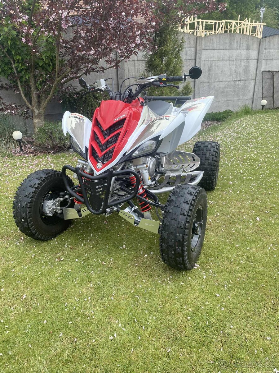 Yamaha Raptor 700 SPZ