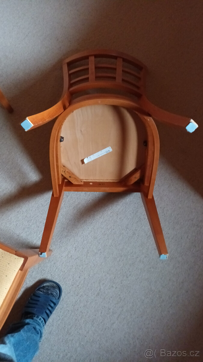 4x Židle TON jídelní +1x židle TON barová - 3