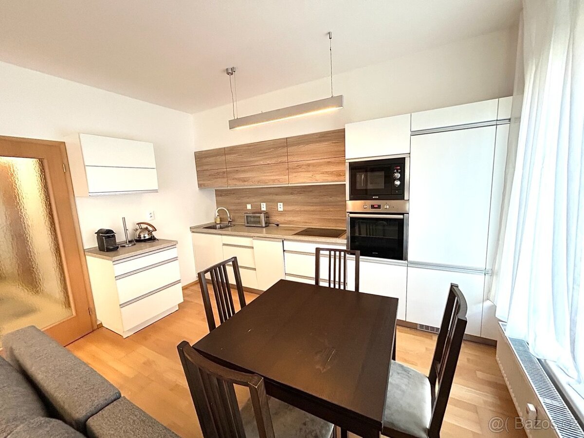 krásný byt 3+kk 70m2 v ul. Pod Kavalírkou, Praha 5 - Smíchov - 3