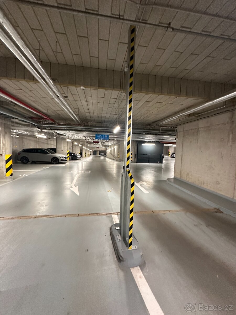 Garážové stání Karlín - 3