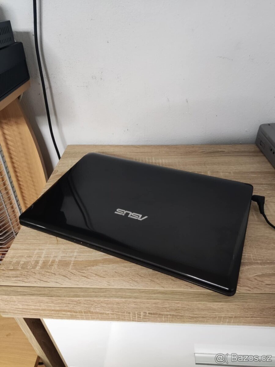 Notebook Asus K52F - 3