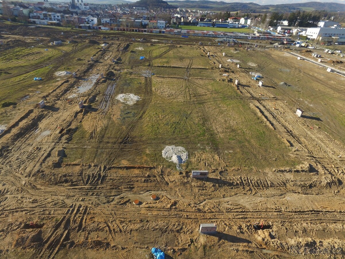 Nabízíme k prodeji stavební pozemek v Klatovech - 3