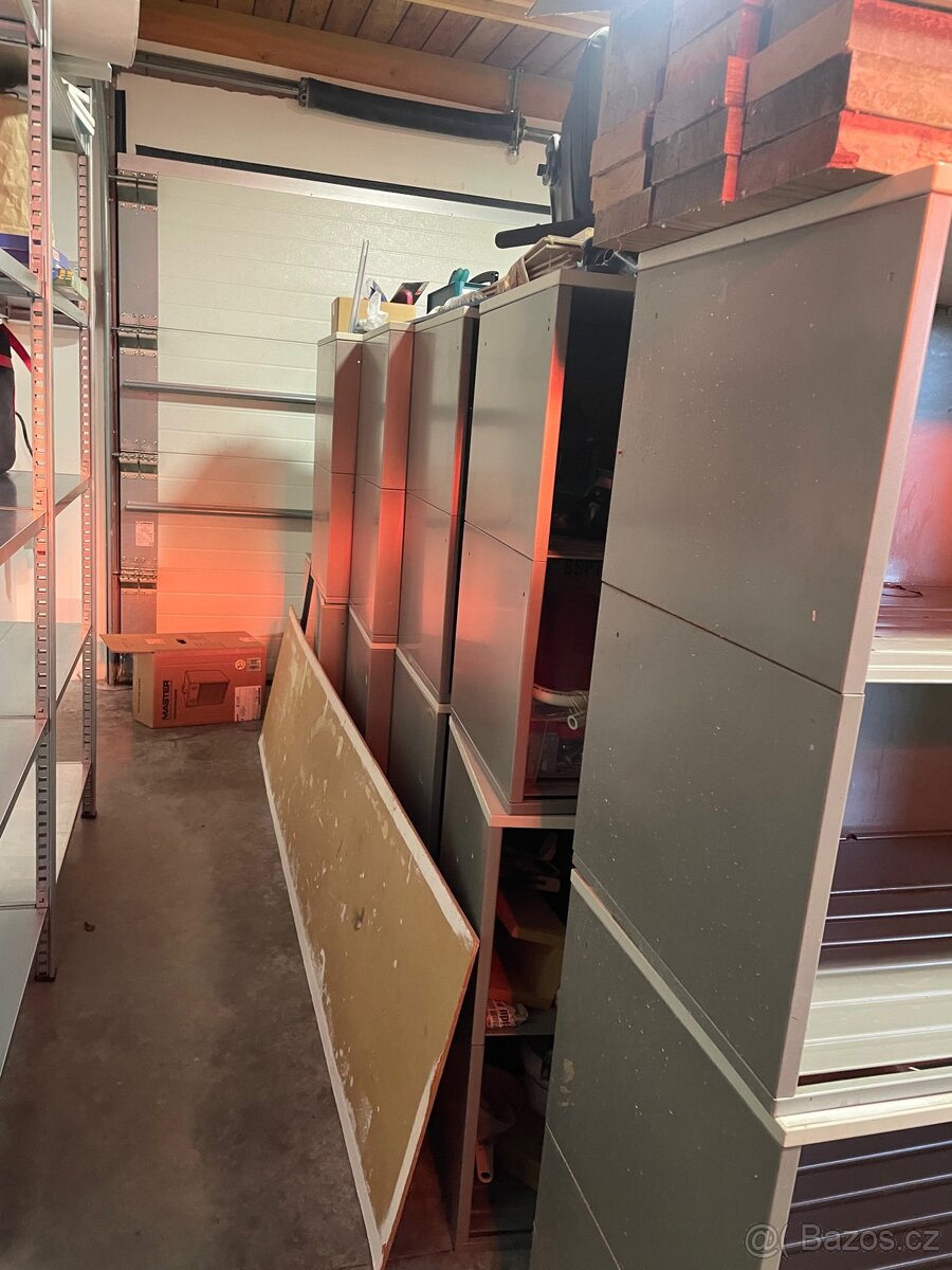 Kvalitní pevné regály skřínky Techo - 3