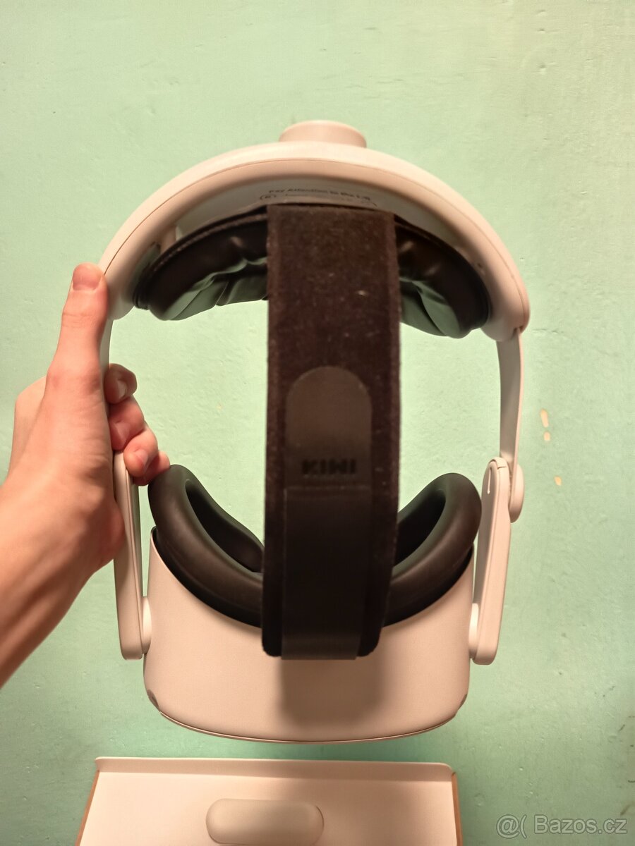 Prodávám vr meta quest 2 125 gb - 3