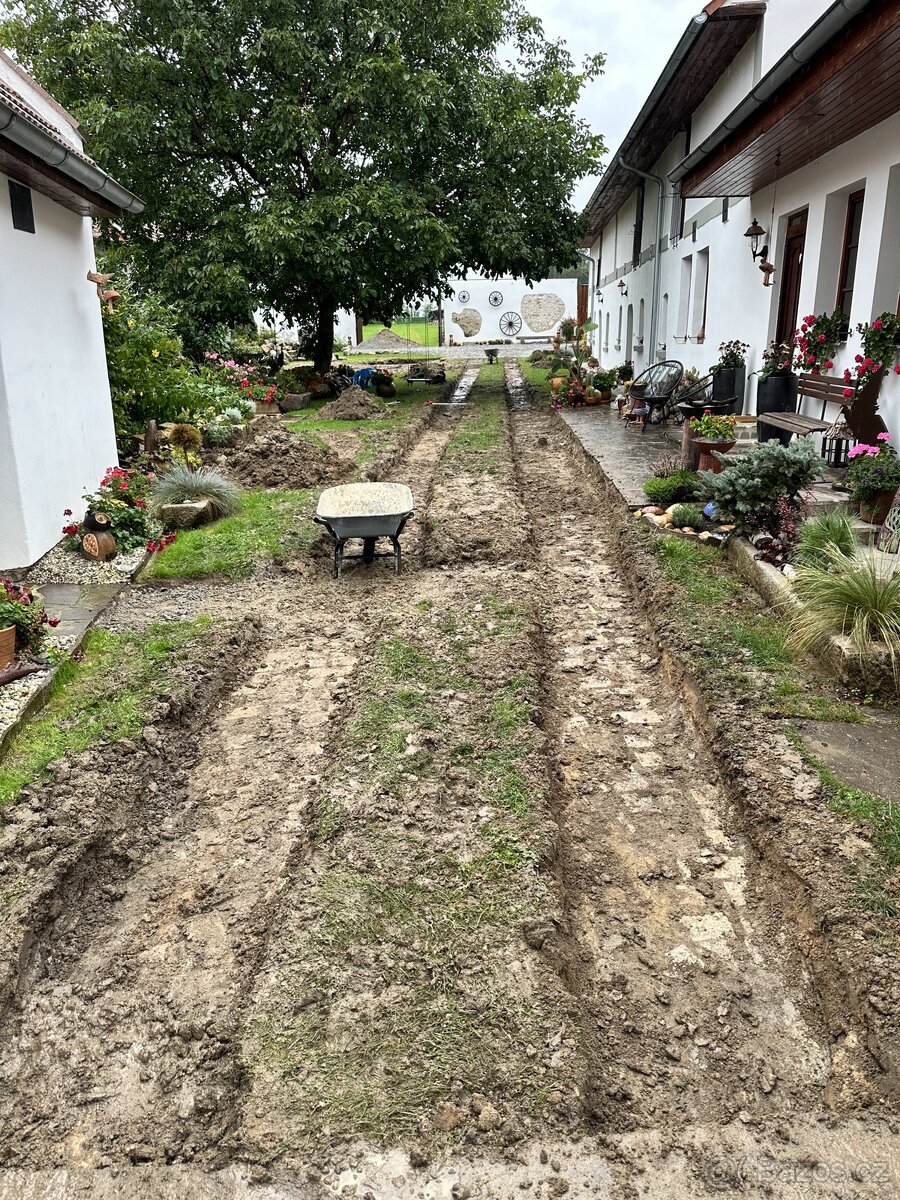 Výkopové práce minibagrem - 3