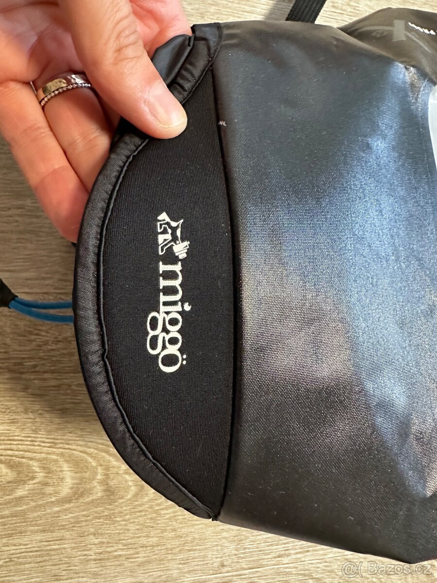 Nepromokavý obal na zrcadlovku - 3