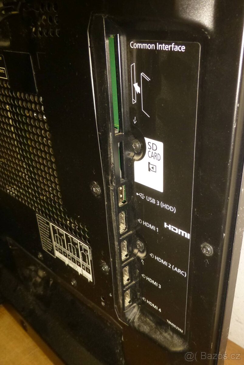 Plazmová televize Panasonic 50 palců, nemá DVBT2 - 3