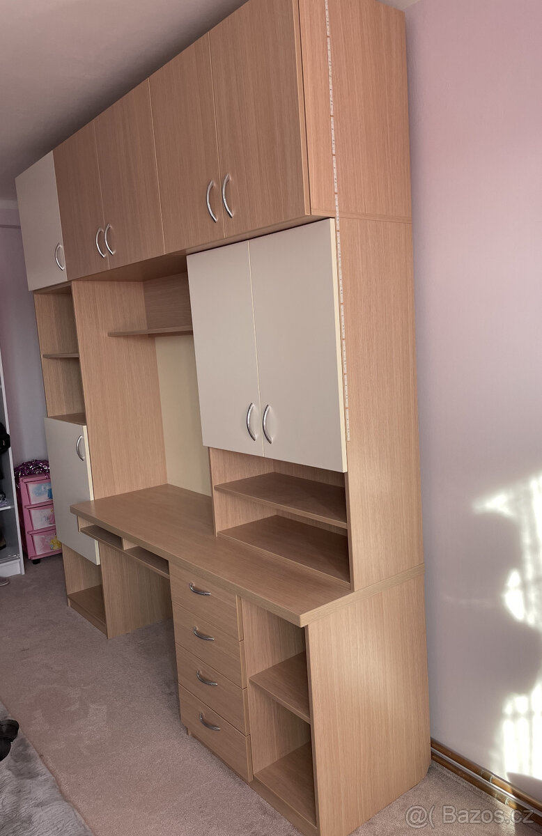 Knihovna s psacím stolem pro studenty - 3