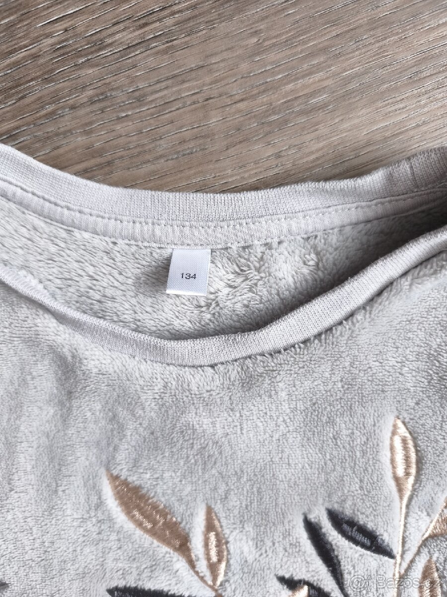 Dívčí pyžamo C&A - 134 - 3