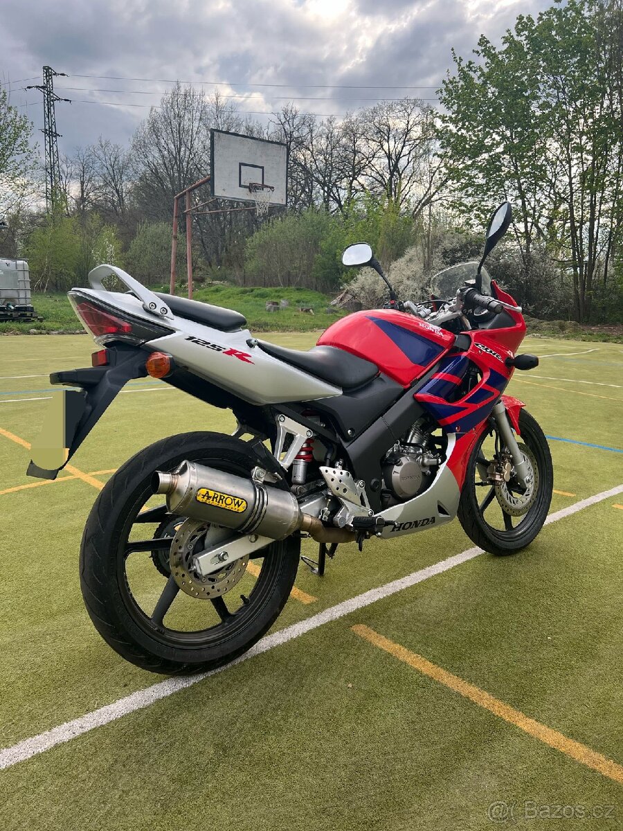 Honda cbr 125r - 3