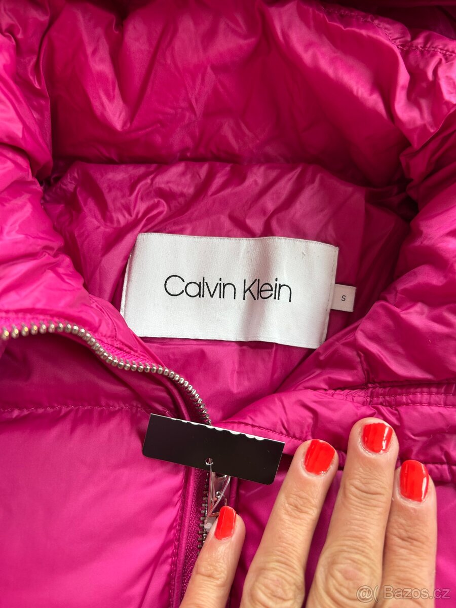 Calvin Klein péřová bunda - 3