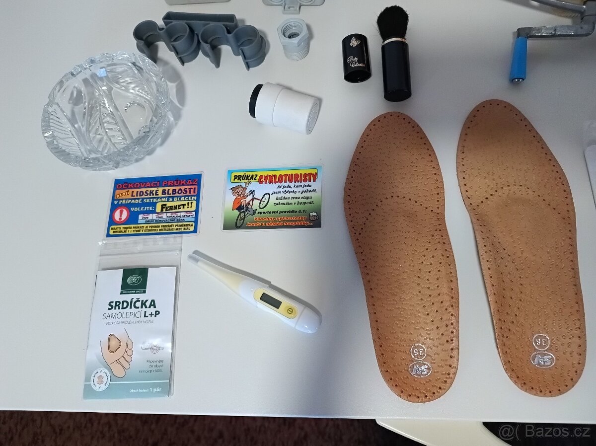 Mix do domácnosti - odsávačka, teploměr, krabička - 3