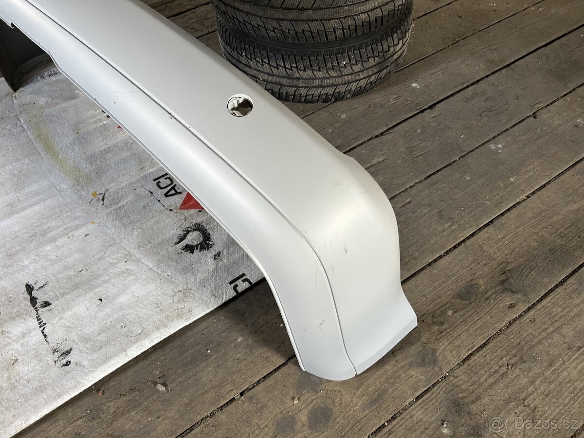 Zadní nárazník vw caddy Maxi 2005-2014 - 3